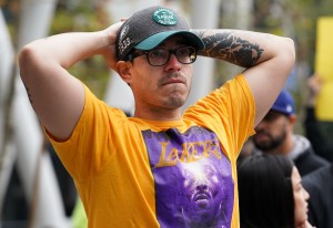 GALLERY: Fans Gather at Staples Center to Mourn Kobe Bryant